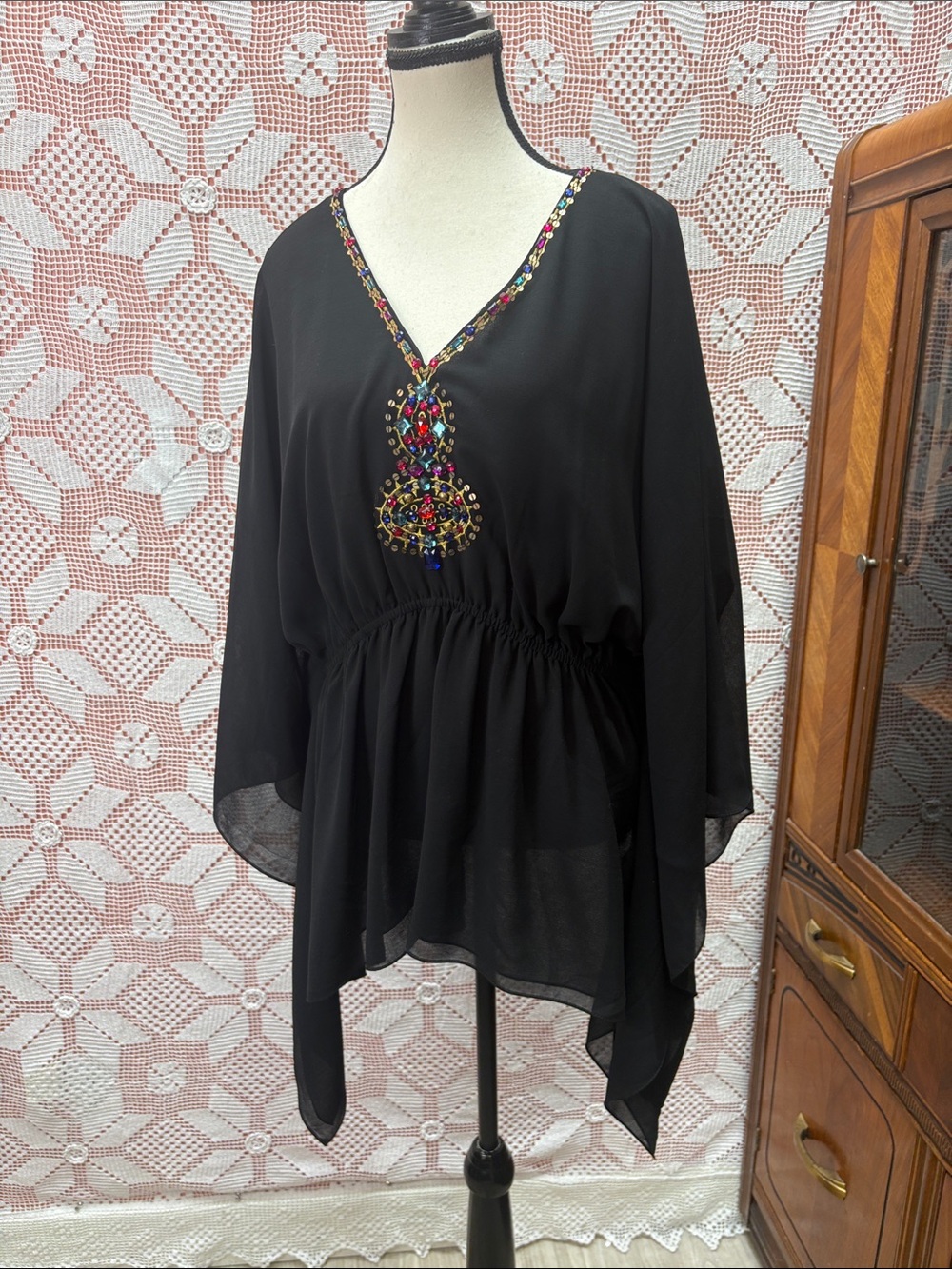 DG2 by Diane Gilman Black Jeweled Chiffon Tunic Top sz m-xl
